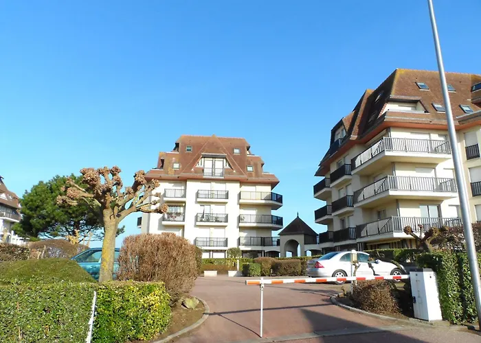 Apartmán Cabourg: 2 Pieces Proche Avec Piscine Et Parking - Fr-1-487-299