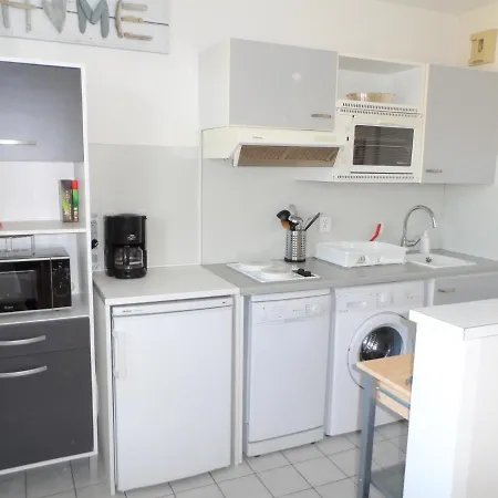Apartment Cabourg: 2 Pieces Proche Avec Piscine Et Parking - Fr-1-487-299